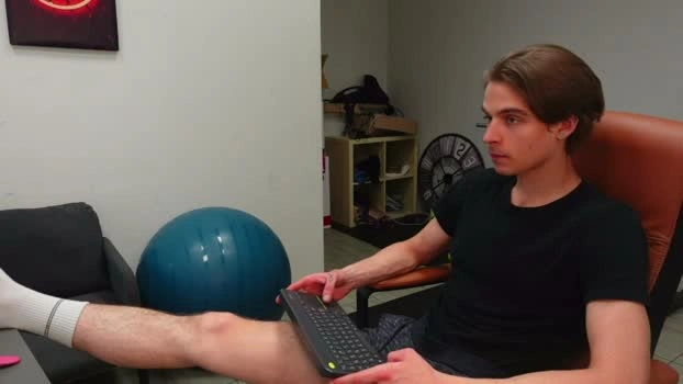thomas_brons 22-06-2026 Male sexymale lovense Video