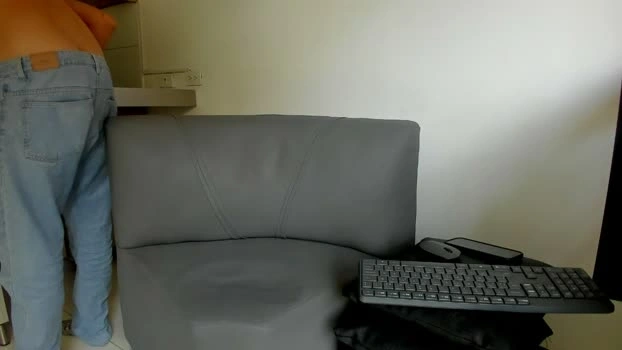 yizus_bonz 21-06-2026 Male Webcam gag Video