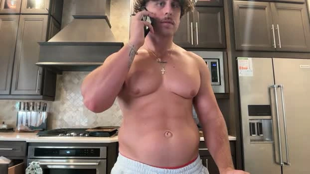 hungkingg22 22-06-2026 Male lush Cam Video