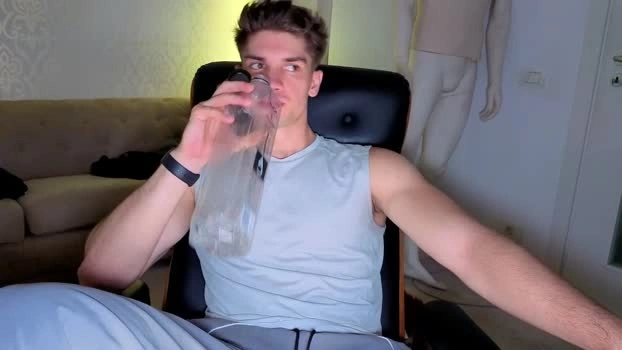 maxkaiden 23-06-2026 Male twink jerking Video