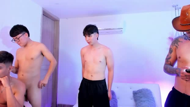 space_boys18 23-06-2026 Male Webcam suckcock Video