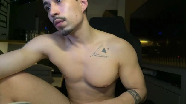 mettew22cm 24-06-2026 Male handsome moan Video