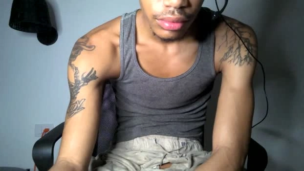 blackbulltitus 25-06-2026 Male beauty lush Video