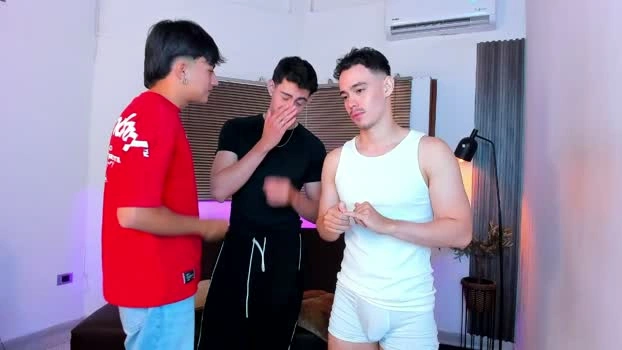 party_guyssex 25-06-2026 Male naughty legs Video