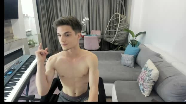 johnnyk8 25-06-2026 Male bigtoys sexykitty Video