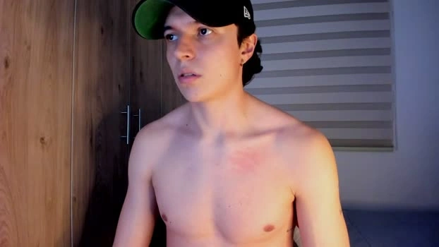 mastrangelo_x 26-06-2026 Male striptease Video Video