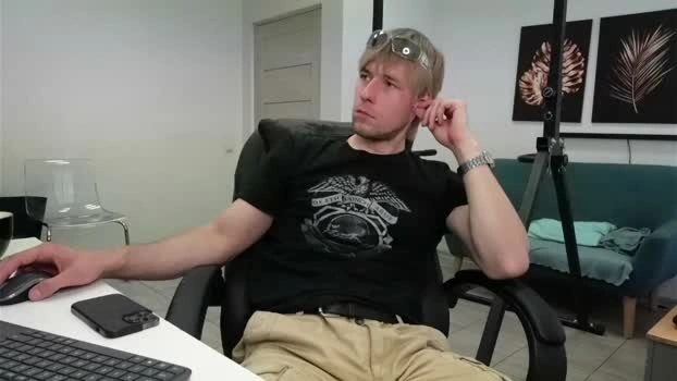 thomas_brons 26-06-2026 Male naked hard Video