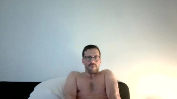 pantypullah 26-06-2026 Male jerking striptease Video