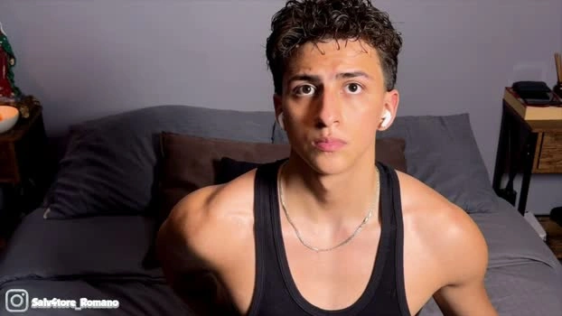 salvatore_romanoo 27-06-2026 Male dirty striptease Video