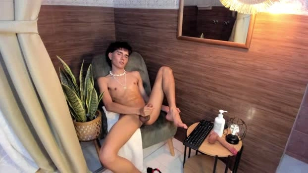 christopher_robin4 27-06-2026 Male bigtoys nasty Video