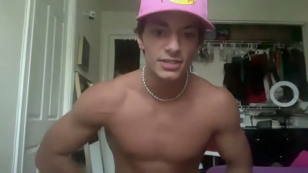 tyy0ung 29-06-2026 Male Topless lick Video