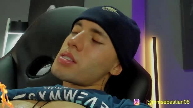 david_jons7 30-06-2026 Male bigass fingers Video