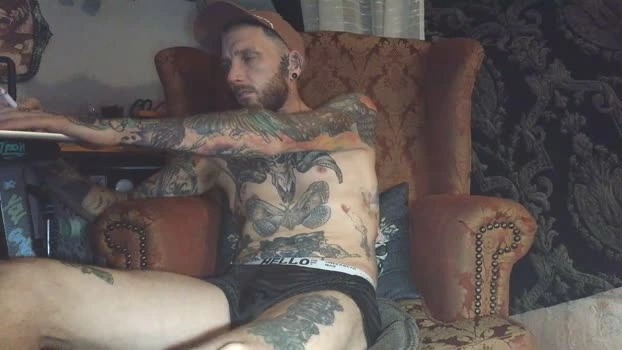 frankiedray 01-07-2026 Male toys play Video