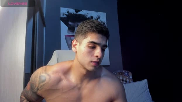 nicolasmuscle 01-07-2026 Male horny love Video