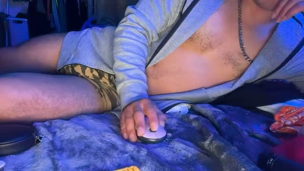 latinboiialexxx 02-07-2026 Male prettyface hard Video
