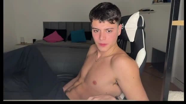 thomassex0 02-07-2026 Male suckcock bicurious Video