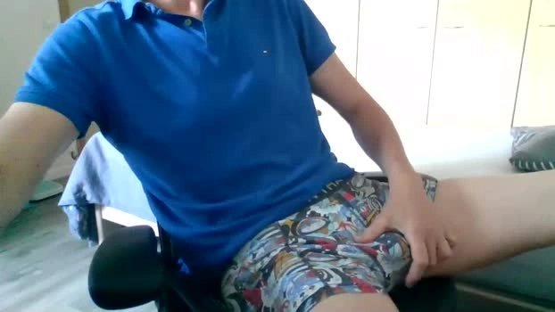 flirtymitchie 03-07-2026 Male Pretty spank Video