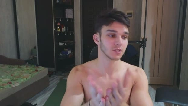 james_friends 03-07-2026 Male hard legs Video