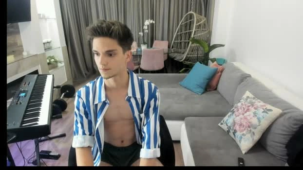 johnnyk8 02-07-2026 Male spanking twink Video