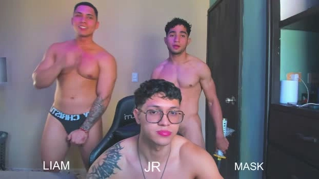liiam_jesus 02-07-2026 Male kiss suckshow Video