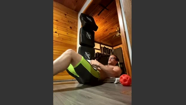 sillydillynewfie 03-07-2026 Male suckshow striptease Video