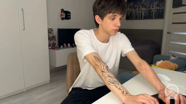 yoo_dee_ohh 03-07-2026 Male Nude lick Video