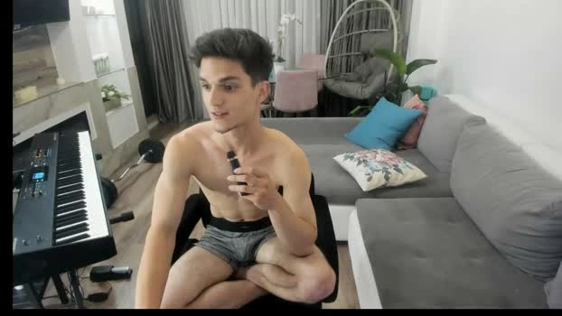 johnnyk8 03-07-2026 Male twink cute Video