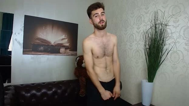 kyloeast 04-07-2026 Male big fuckme Video