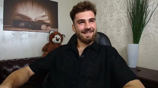 kyloeast 04-07-2026 Male hard toys Video