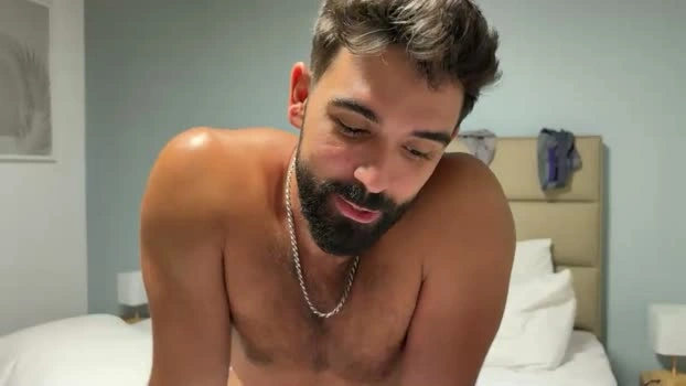 little_biggs 04-07-2026 Male playtime bicurious Video