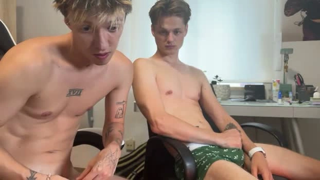 dylanandollie 05-07-2026 Male suckshow spanking Video