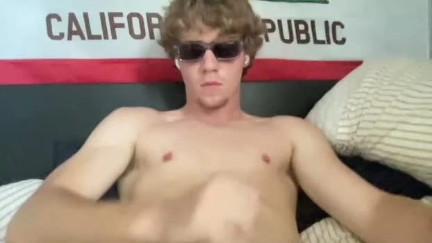 cutesurferboy22 05-07-2026 Male deepthroat gag Video