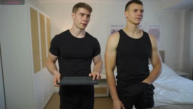 kevin_geo 06-07-2026 Male bigass suckshow Video