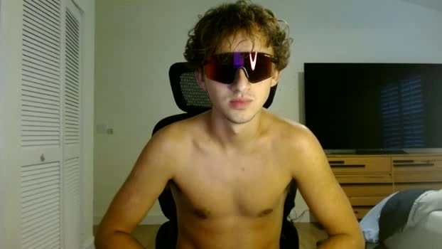 whiteboy770 07-07-2026 Male Pretty hot Video