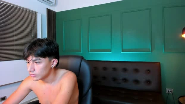 party_guyssex 09-07-2026 Male gag suck Video