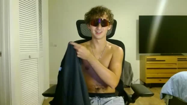 whiteboy770 09-07-2026 Male striptease amateur Video