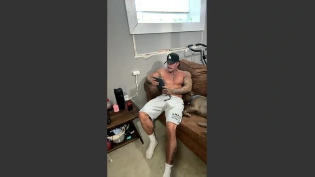 cadenhunterr 11-07-2026 Male ass striptease Video