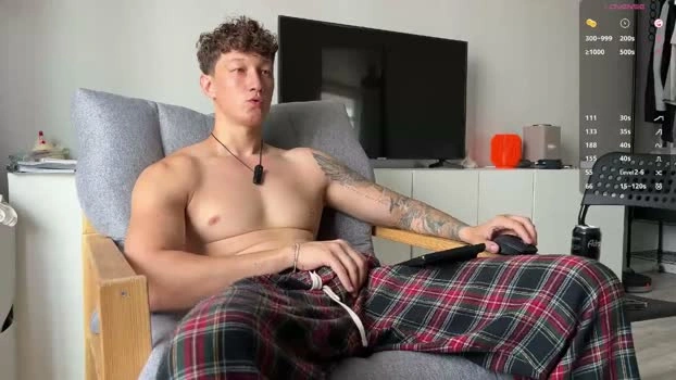 lyon_power_ 13-07-2026 Male wank fuckface Video