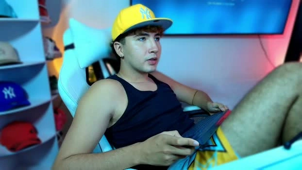 eiden_carter 14-07-2026 Male beauty sexy Video
