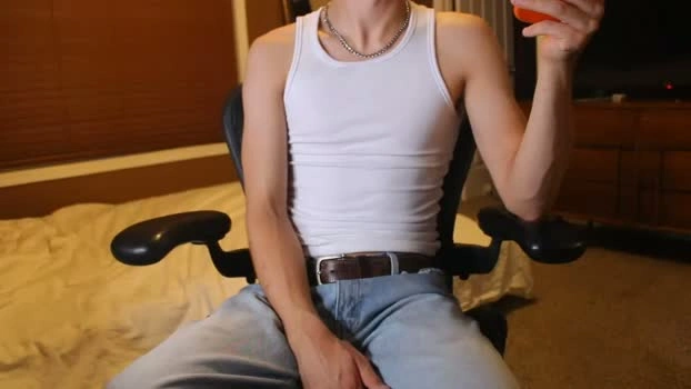 jjjjjfive 15-07-2026 Male striptease ass Video