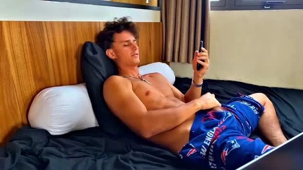 orlando__bloom 15-07-2026 Male moan fuckher Video