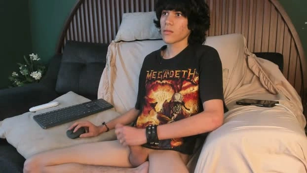diamond_twink 17-07-2026 Male naked oral Video