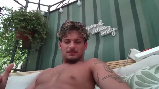 roberto_twink1 17-07-2026 Male striptease Porn Video