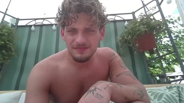 roberto_twink1 17-07-2026 Male Gay love Video