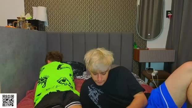 sluttsavage 17-07-2026 Male Topless deep Video