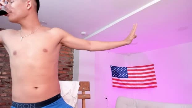 space_boys18 18-07-2026 Male big jerkoff Video