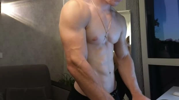 elliot_muscle04 19-07-2026 Male oral jackoff Video