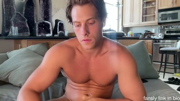 alex_islive 20-07-2026 Male lovense orgasm Video