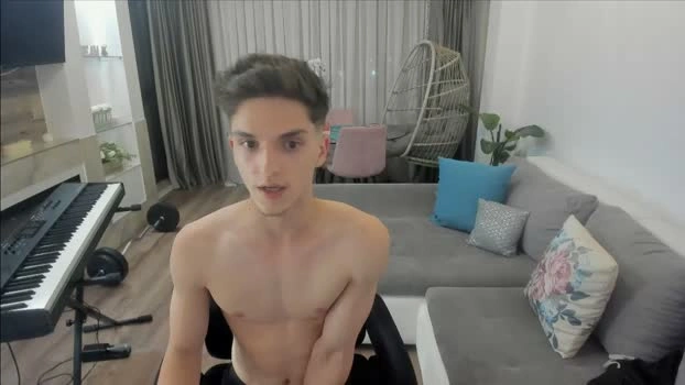 johnnyk8 21-07-2026 Male Show Ass Video