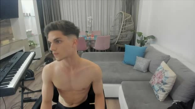 johnnyk8 22-07-2026 Male orgasm fingers Video